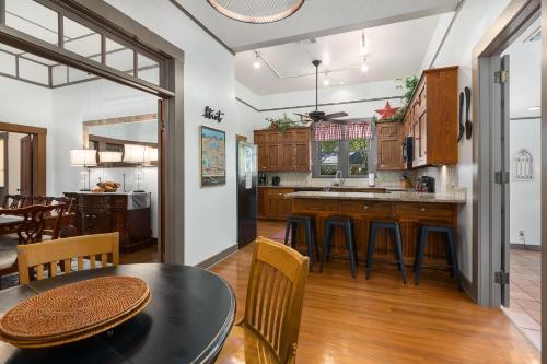 212 Orchard St in Fredericksburg, USA
