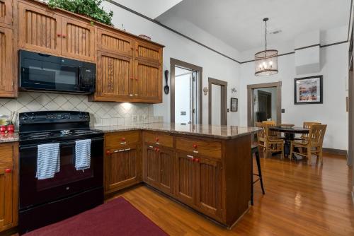212 Orchard St in Fredericksburg, USA