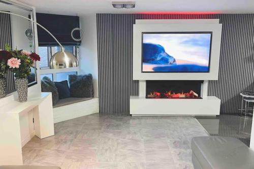 Covent Garden, three-bedroom apartment