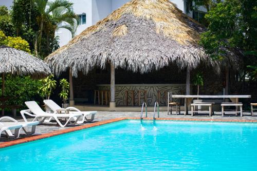 Вид, Afreeka Beach Hotel in Лас-Терренас