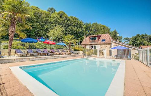 Beautiful Home In Blis Et Born With 4 Bedrooms, Private Swimming Pool And Outdoor Swimming Pool - Location saisonnière - Bassillac-et-Auberoche