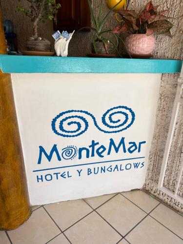 MonteMar Hotel y Bungalows – Guayabitos, MO