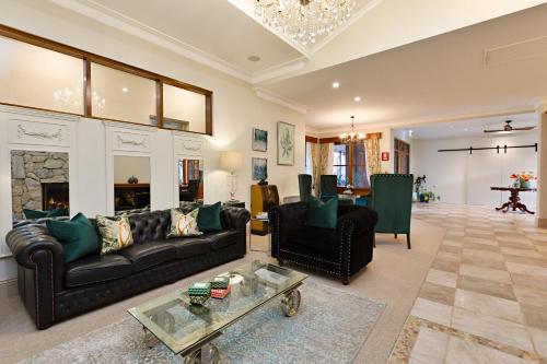 酒吧/高級酒吧, Twelve on Albert in 巴克威