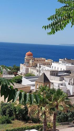 Grand Hotel Mediterraneo - image 5