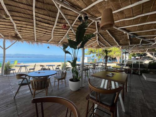 pantai, Nona Vi - Boutique Stone House in Brac Island