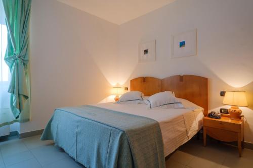 Grand Hotel Mediterraneo - image 13