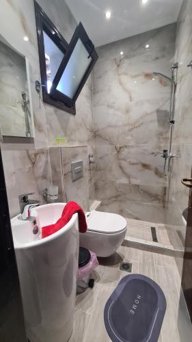 Hotel Petunia - image 4