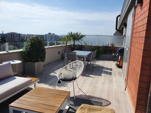 Penthouse F8 - Panoramic terrace, view Two Towers, Boloňa (fotografie 6)