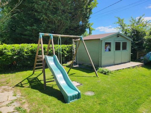 Belle chaumière avec piscine privée chauffée