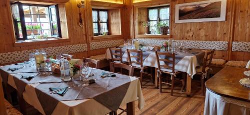 Restorāns, Albergo Pa' Krhaizar in Sauris