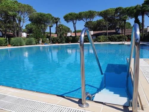 Casa vacanza con uso piscina - Aprilia Marittima