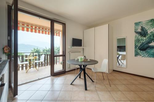  Loreto Sunset, Unterkunft in Marone