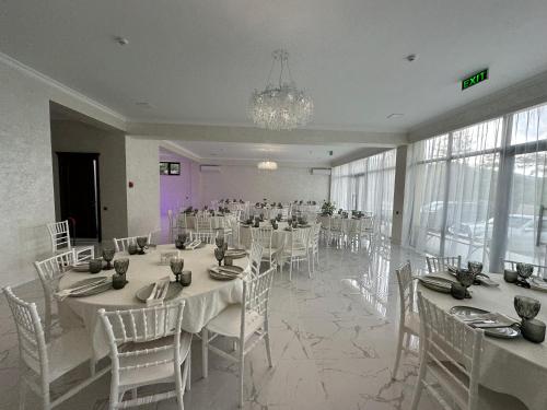 Restorāns, Khidikari Hotel in Ambrolauri
