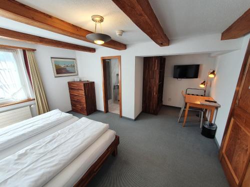 Adler Hotel - image 12