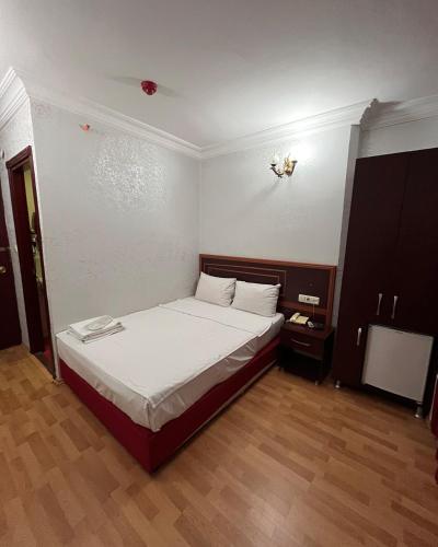 Single Room image 4