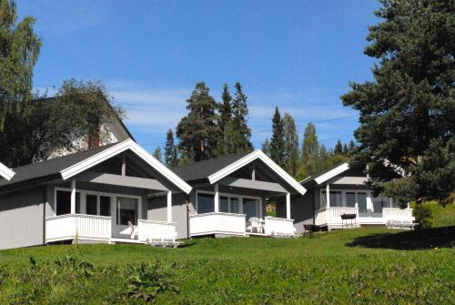 One-Bedroom Cottage