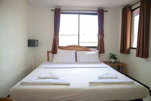 Sunshine Guest House Room Type - Double Room (1 - 2 Adults)