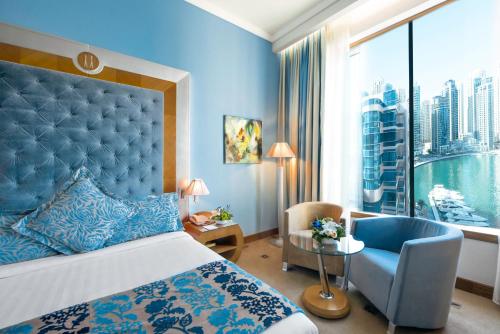 room detail thumbnail 1