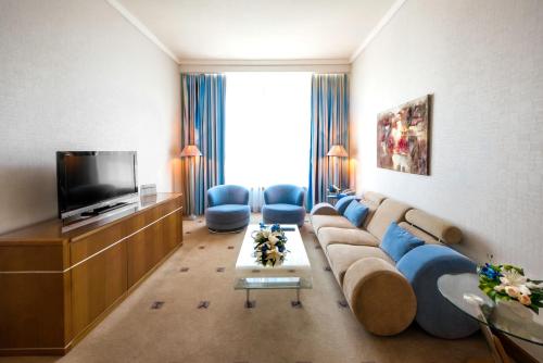 Marina Byblos Hotel - image 9
