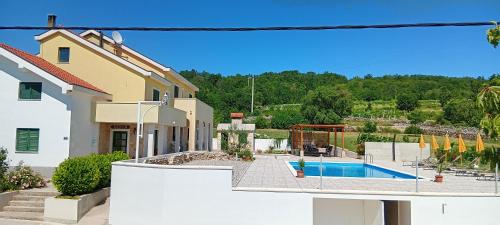  Vila Ružin Dvor in Imotski