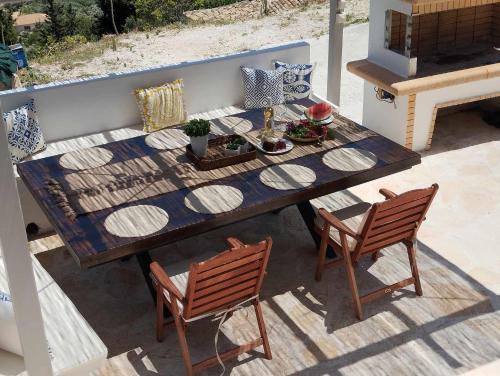 Eirinis Home - Σπίτι της Ειρήνης gîte à louer Roupakiás