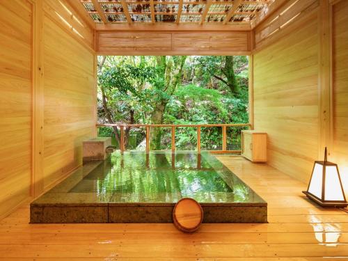 101 Japanese Style Suite 2 Rooms with Open Air Bath Onsen