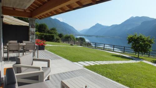  Rocca d´Anfo B&B-Apartments Lake View in Rocca dʼAnfo