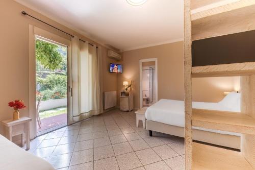 Hotel Cernia Isola Botanica - image 13