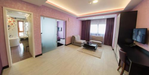 Hotel Mostar - main image
