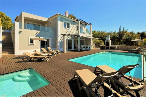 Villa Louella – khách sạn tại Vale de Covo