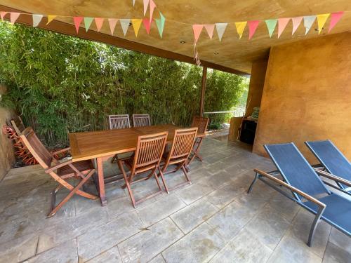 Casa con piscina y vistas en Vallirana/Barcelona