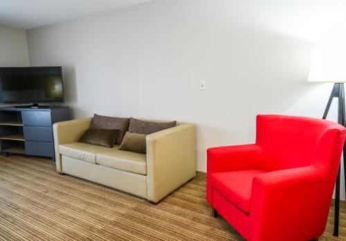 Country Inn & Suites by Radisson Greenfield IN - image 28