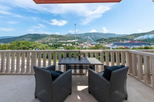 Deluxe Bayview Oasis – khách sạn tại Waterfront