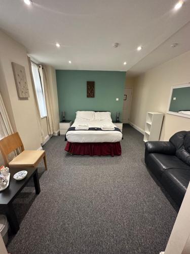 The Island & Fairfield in Douglas