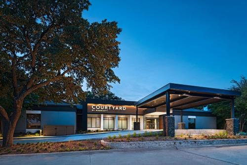 Courtyard by Marriott Dallas Richardson at Spring Valley - Hotel - Richardson