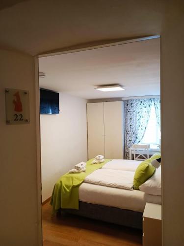 Cityhotel Junger Fuchs - image 9