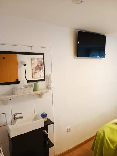 Cityhotel Junger Fuchs - image 8