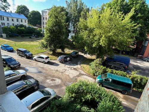 Omulīgs dzīvoklītis Āgenskalnā, Riga (foto 6)