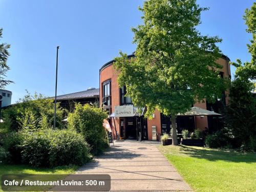 STUDIO3 zentral und ruhig mit Parkplatz, 5 min z Bali-T und GOP, Boxspringbett in Bad Oeynhausen