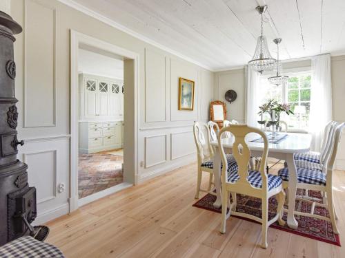 Faciliteiten, 12 person holiday home in HOVA in Hova