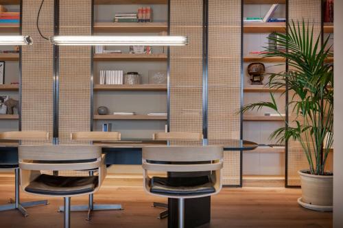 AC Hotel Aitana - image 10