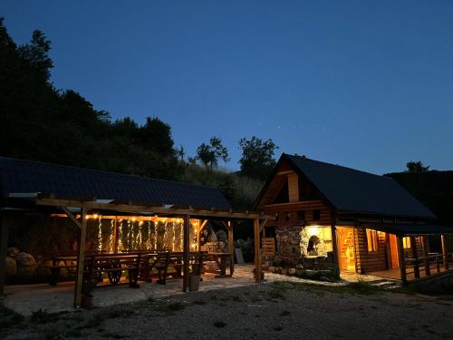 Koliba 30svibnja - Chalet - Perušić