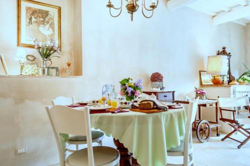 餐飲選擇, Bioagriturismo Podere Montisi in 卡倫扎諾