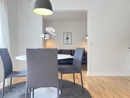  Cozy One Bedroom Apartment On Edvard Thomsens Vej, in Kopenhagen