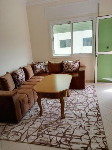 Nouveau Studio a Marjane avec la climatisation in Luxus