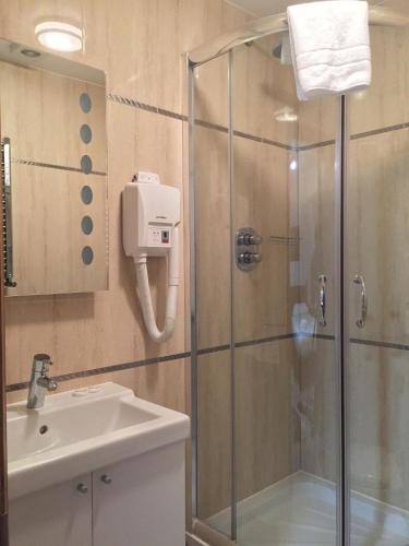 Paddington Apartments - image 13