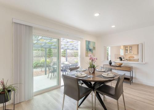 3896 Gather and Rest home