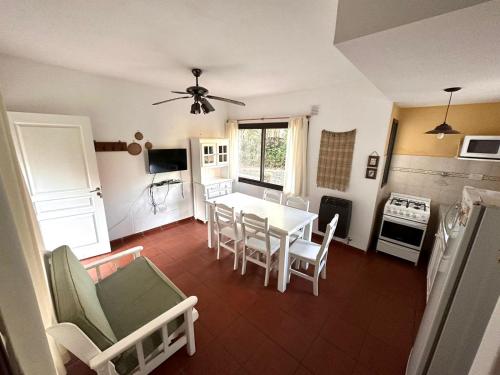 Cocina, Cabañas El Francés (Cabanas El Frances) in Villa de Merlo