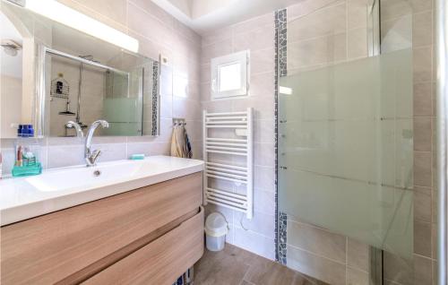 Vannas istaba, Stunning Home In Bassan With Wifi in Bassan