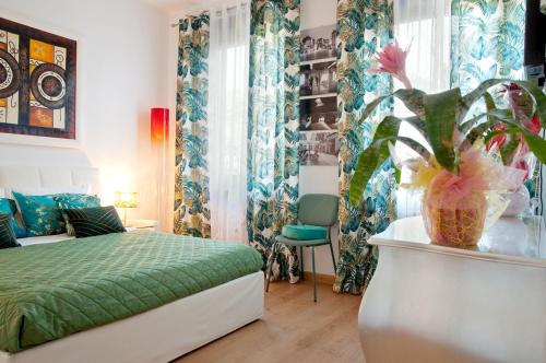 Suite with City View